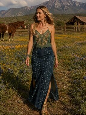 Via Via Fashion by Milagros Embellished Swiss Dots Denim Maxi Skirt – S (28).